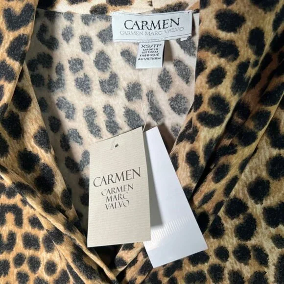 NWT CARMEN MARC VALVO Leopard Cheetah Print Tie V-neck Short Sleeve Blouse Sz XS - Picture 3 of 14